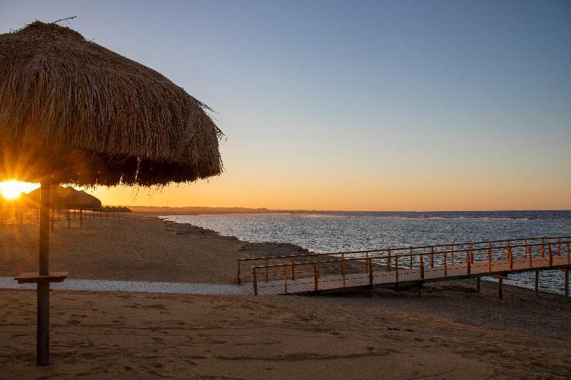 Lazuli Hotel, Marsa Alam El Qoseir Exterior photo